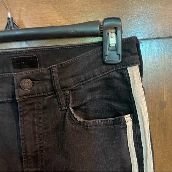 MOTHER
Insider Striped Crop Step-Hem Fray Jeans in Guilty‎ Racer - Picture 6 of 10